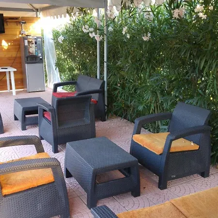 Villa Holidays In In Charming *